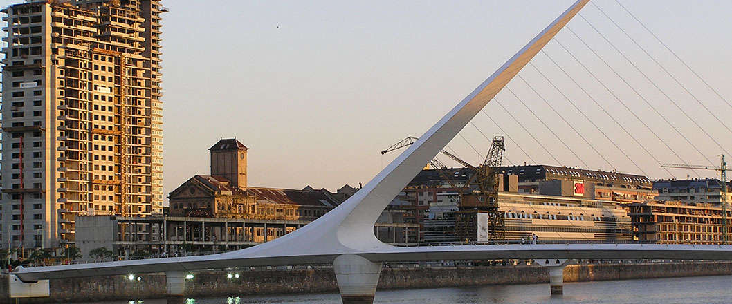 Puente de la Mujer